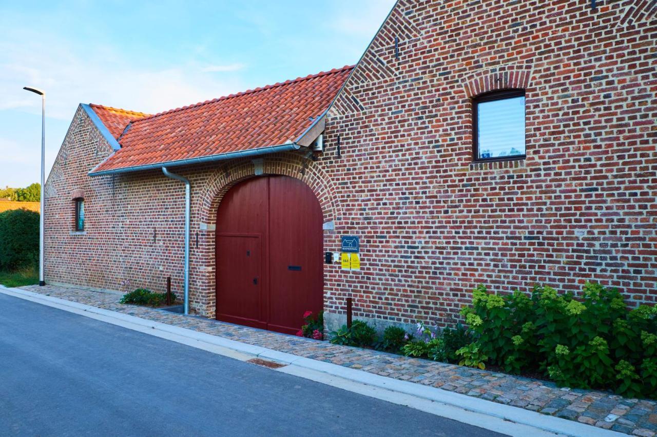 Boerderaaj Bed & Breakfast Bilzen Exterior photo